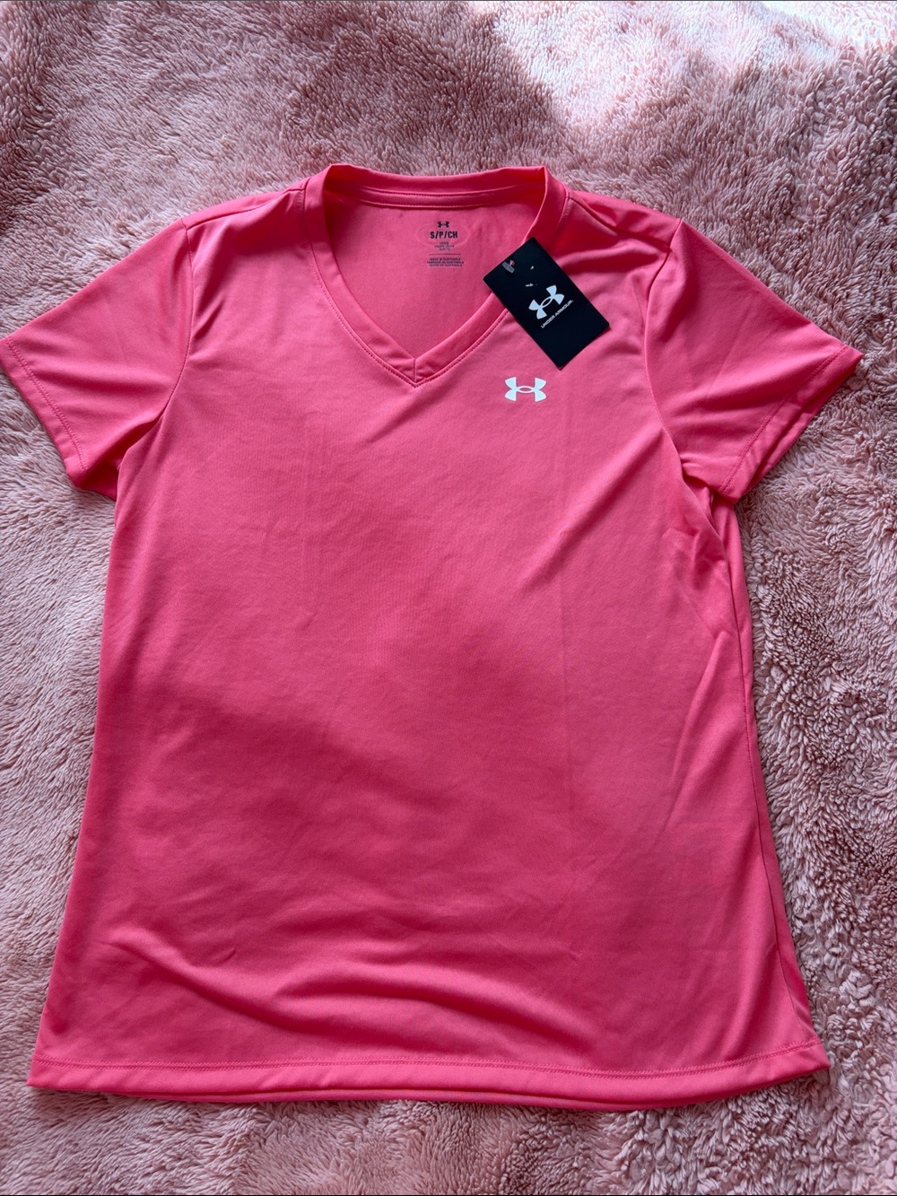 Under Armour Pink V-Neck Short Sleeve Performance Tee